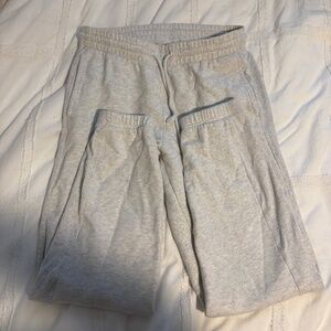 TNA CozyAF Fleece Boyfriend Sweatpants — Heather Grey (Size S)